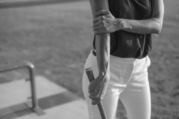 Golfer with elbow pain wanting to be seen for golfers elbow